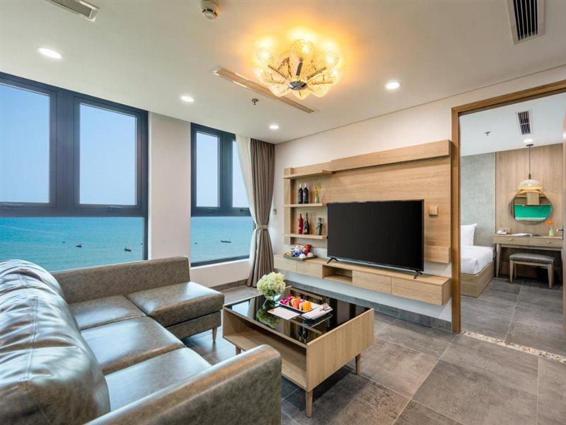 Nguyen Gia Hotel Da Nang Exterior photo